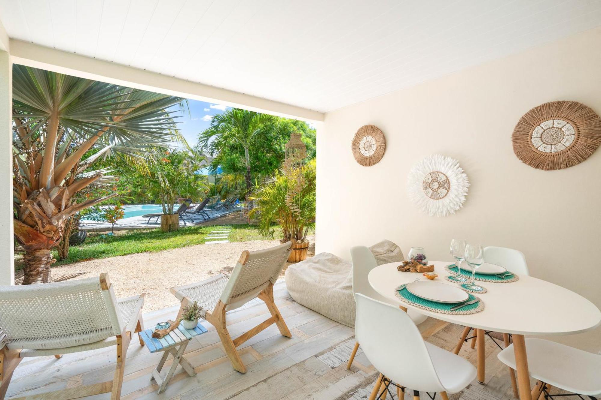 Lakaz Del Sol - Modern And Elegant Apartments With Luxurious Garden, Pool And Barbecue Area - Tourism Permit Certified Tamarin Exterior foto